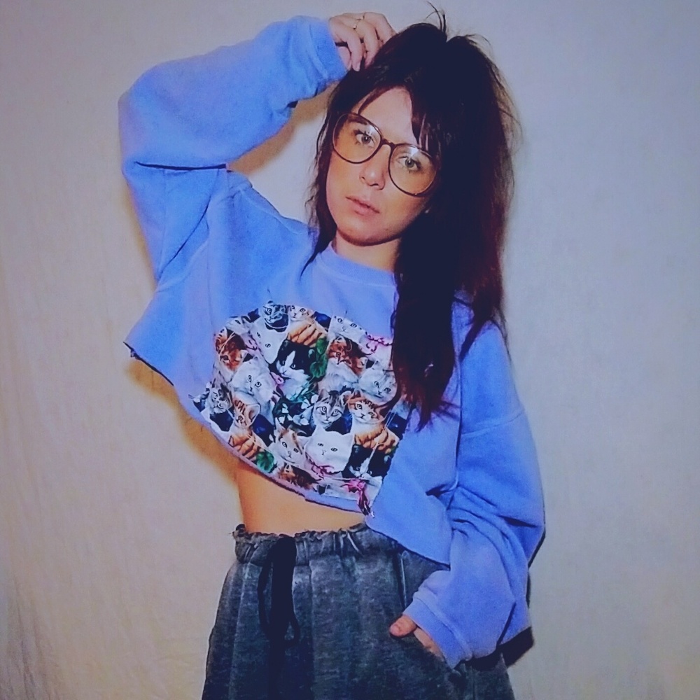 Cropped stitched n pinned kitty crew